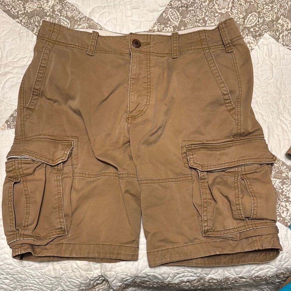 Men's Cargo Shorts - Brown